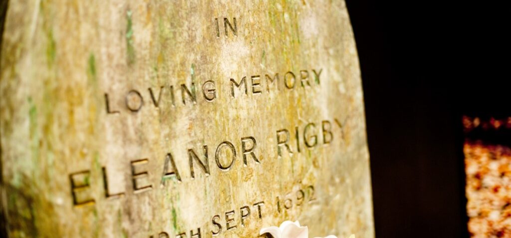Memorabilia: Eleanor Rigby prop grave